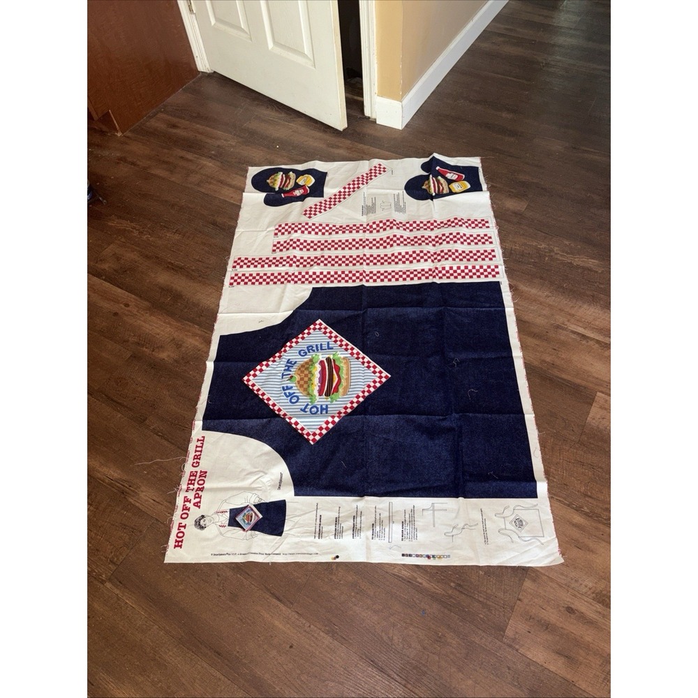 Dreamspinners VIP Hot Off The Grill Apron Oven Mitt Fabric Panel Blue Red Cotton